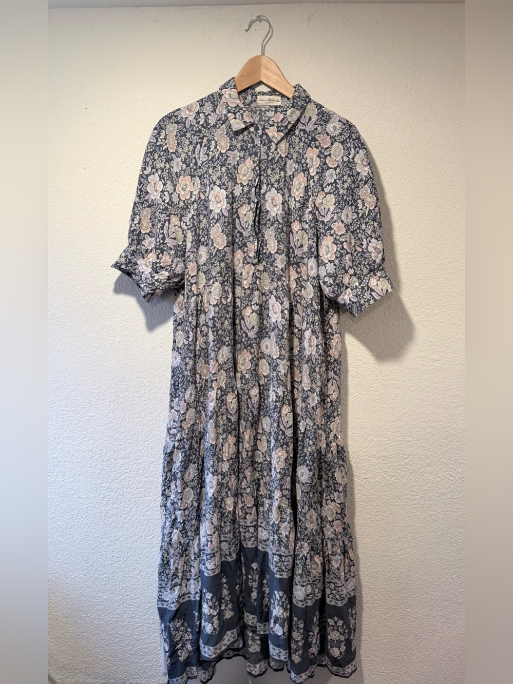 NATURAL LIFE Navy and Blush Floral Maxi Dress